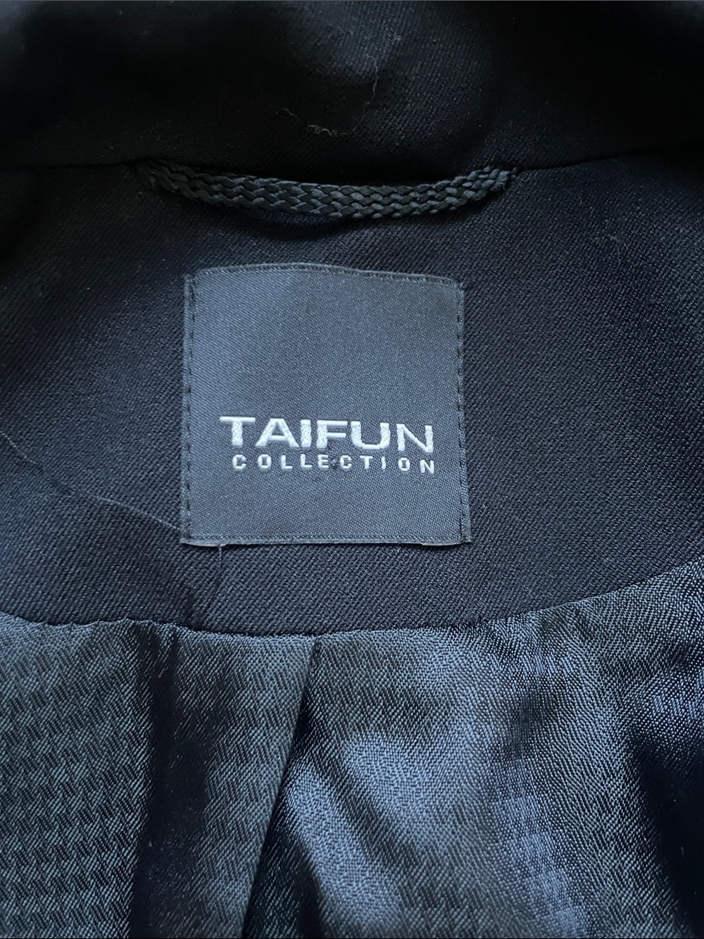 Black jacket - Picture 4 of 6